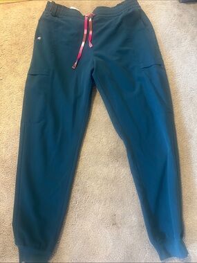 Figs Uman joggers Caribbean Blue women’s medium